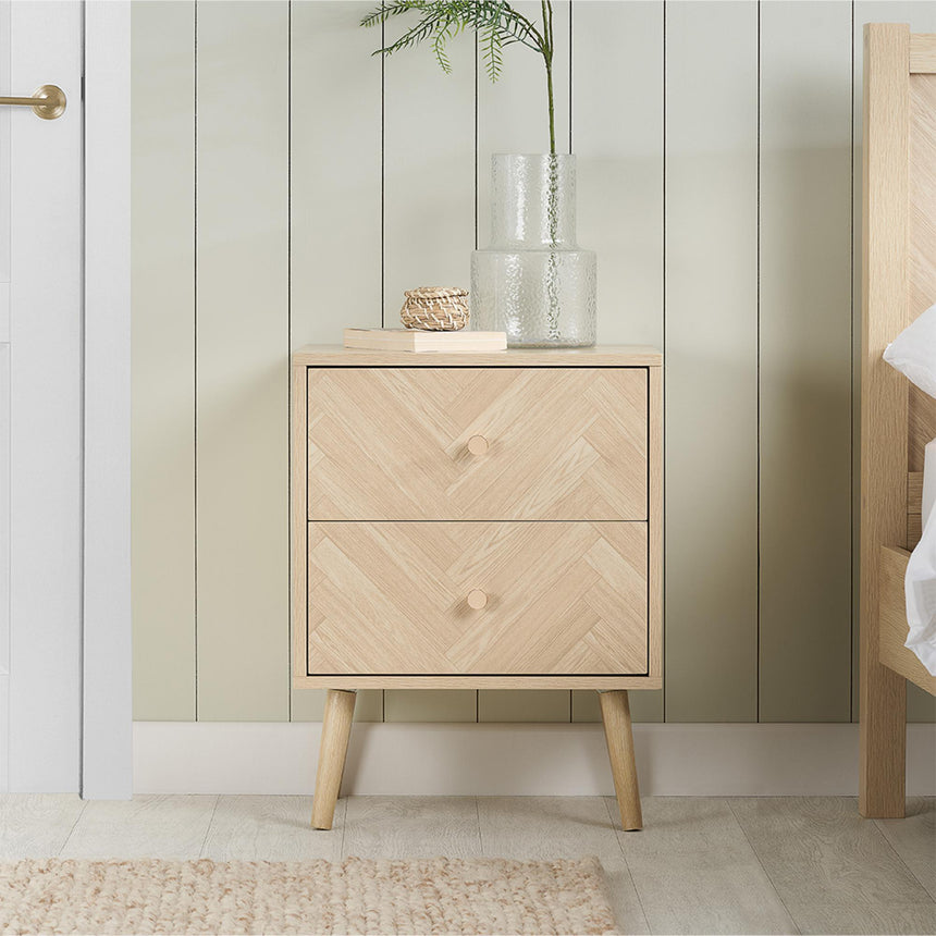 Herringford Oak 2 Drawer Bedside Cabinet