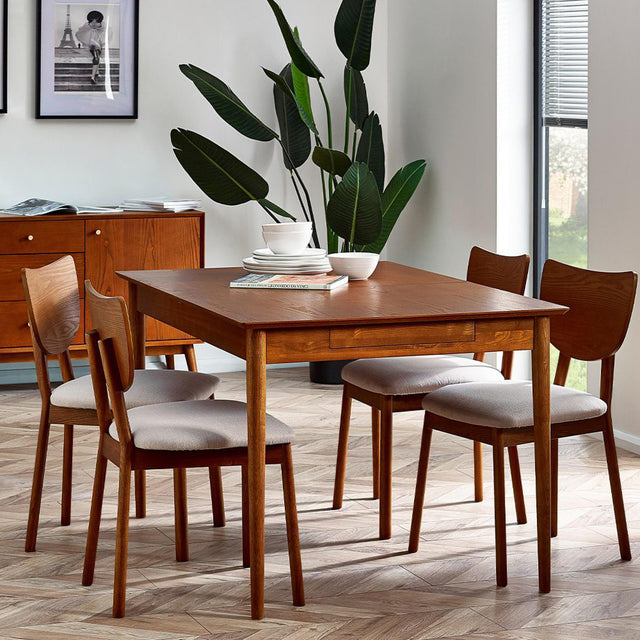 Lowry Cherry Wood Retro Style 4-6 Seater Extending Dining Table