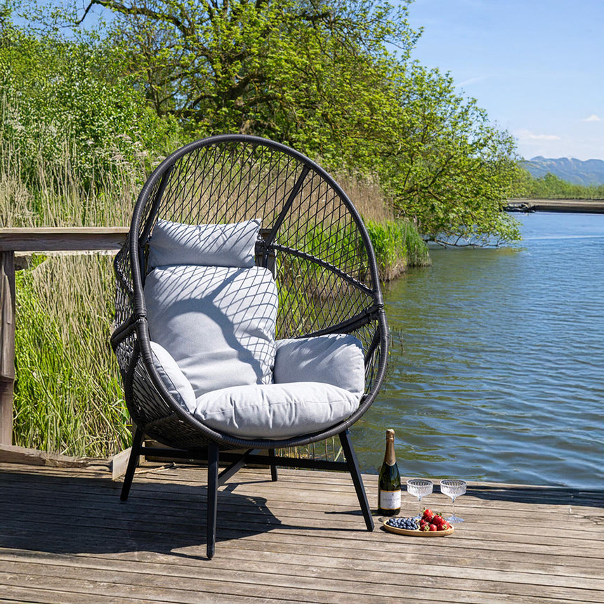Rosario Black Metal Garden Lounge Chair