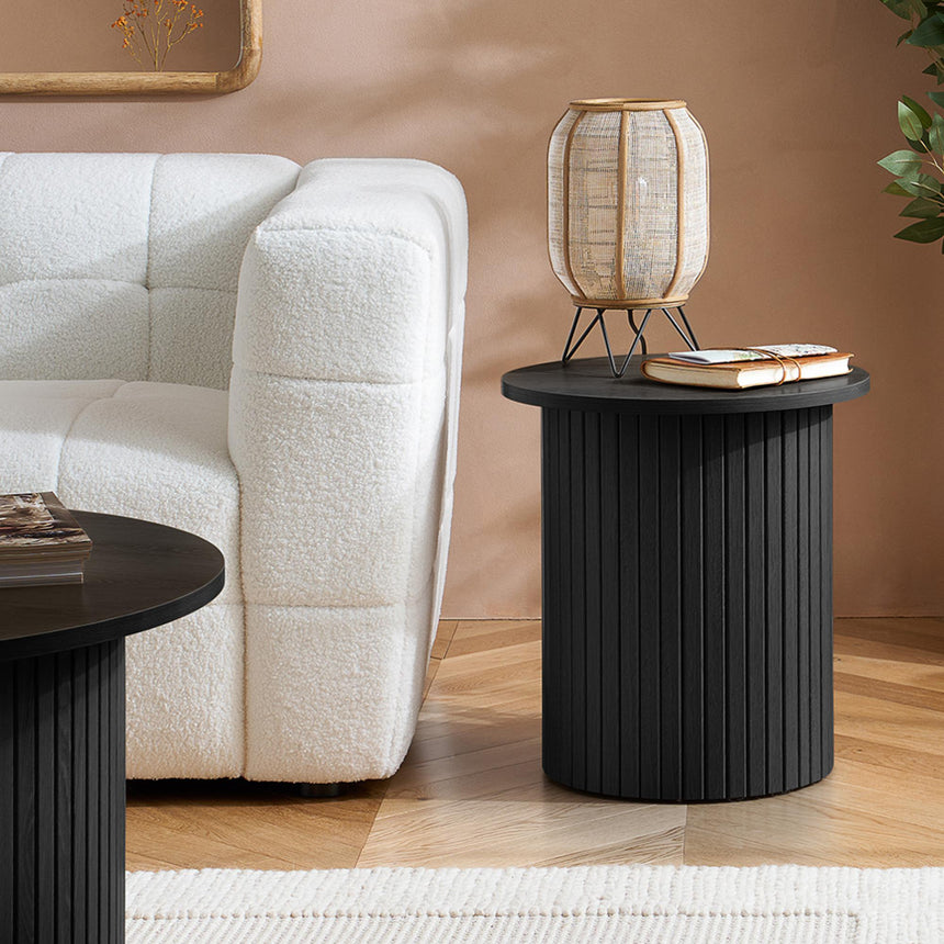Axel Black Fluted Round Side Table-2