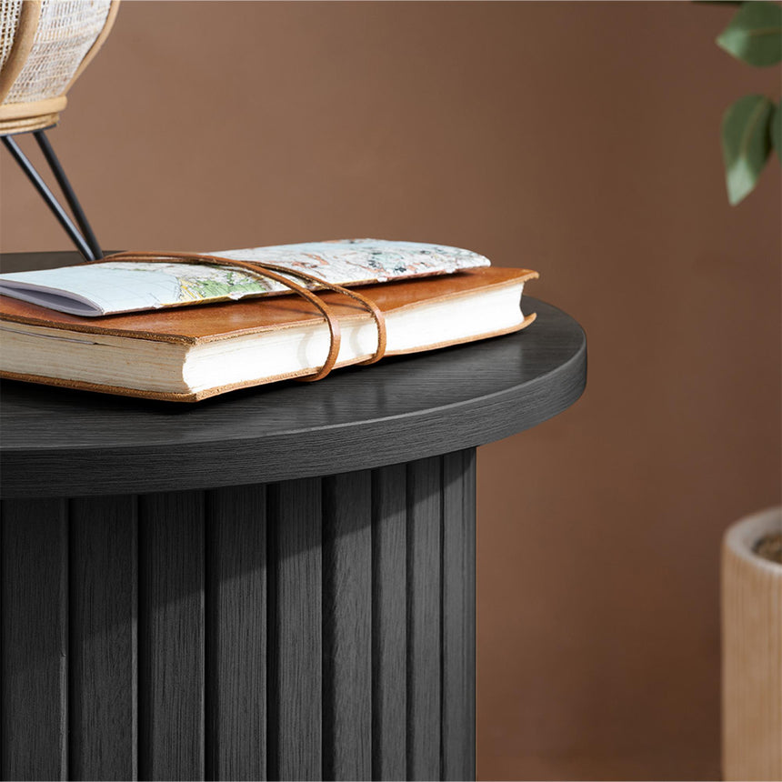 Axel Black Fluted Round Side Table-4