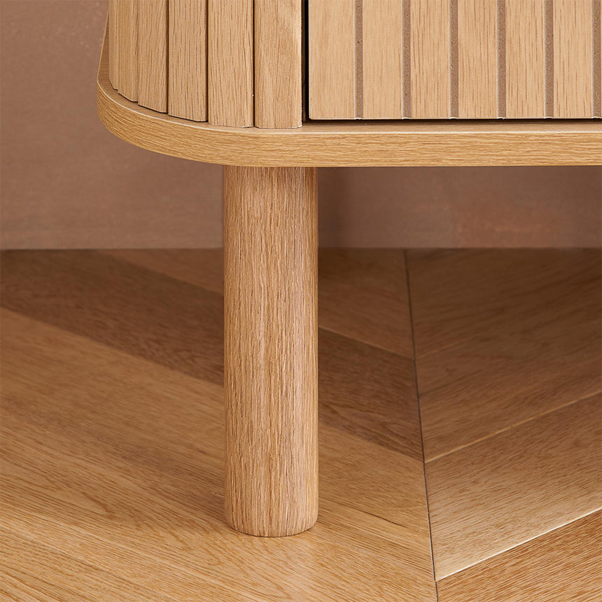 Axel Oak Fluted 2+3 Drawer Curved Chest-5