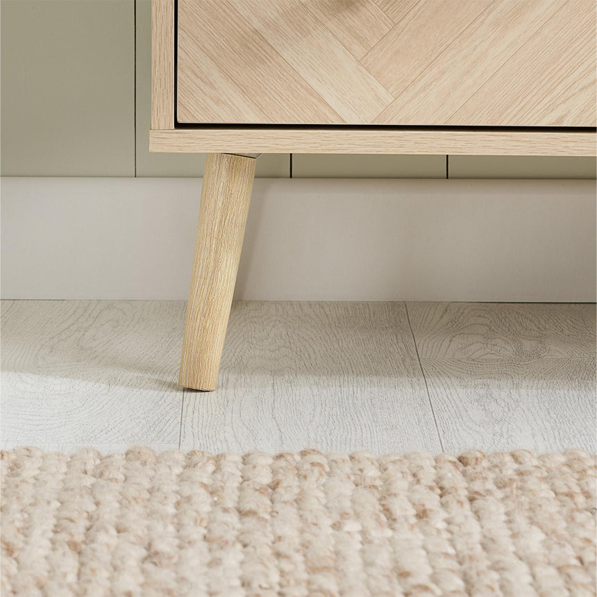 Herringford Oak 4 Drawer Chest-4