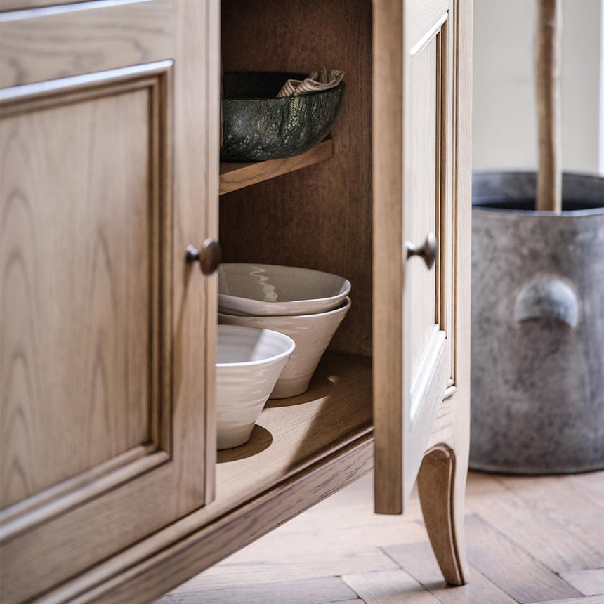 Willis and Gambier Toulon Oak Large 3 Door Sideboard - 152.8cm-2