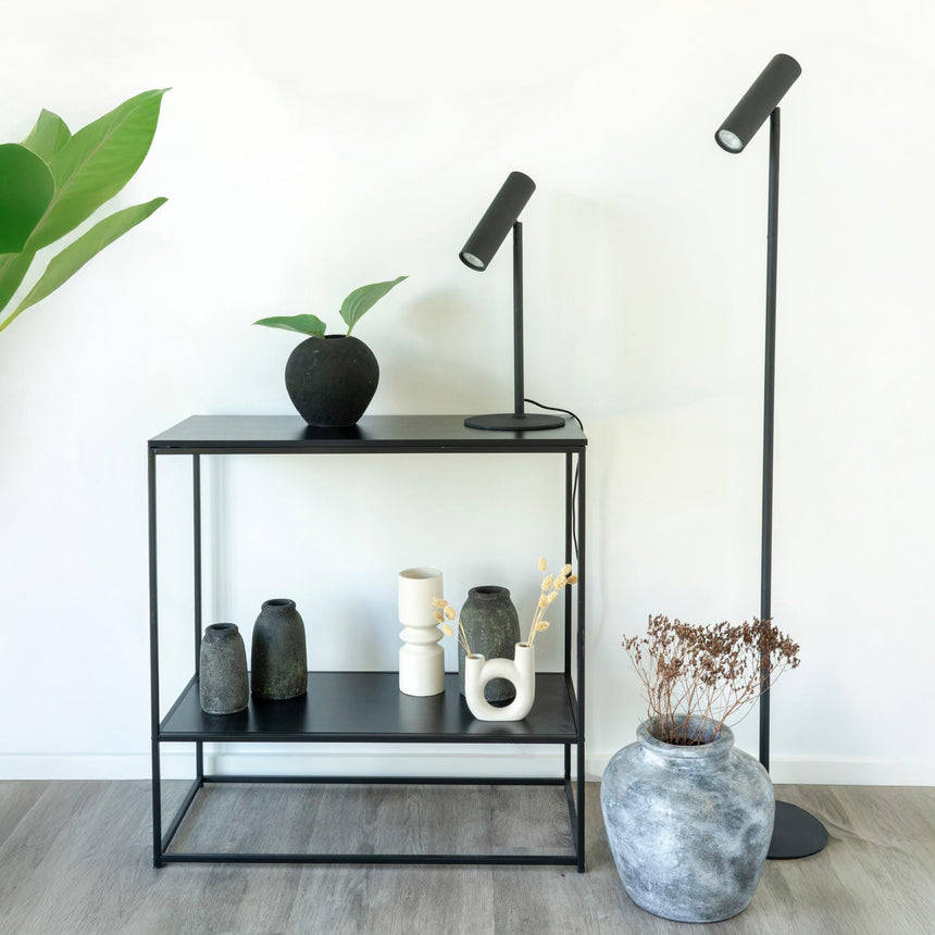 Yacolt Black Steel Floor Lamp-4