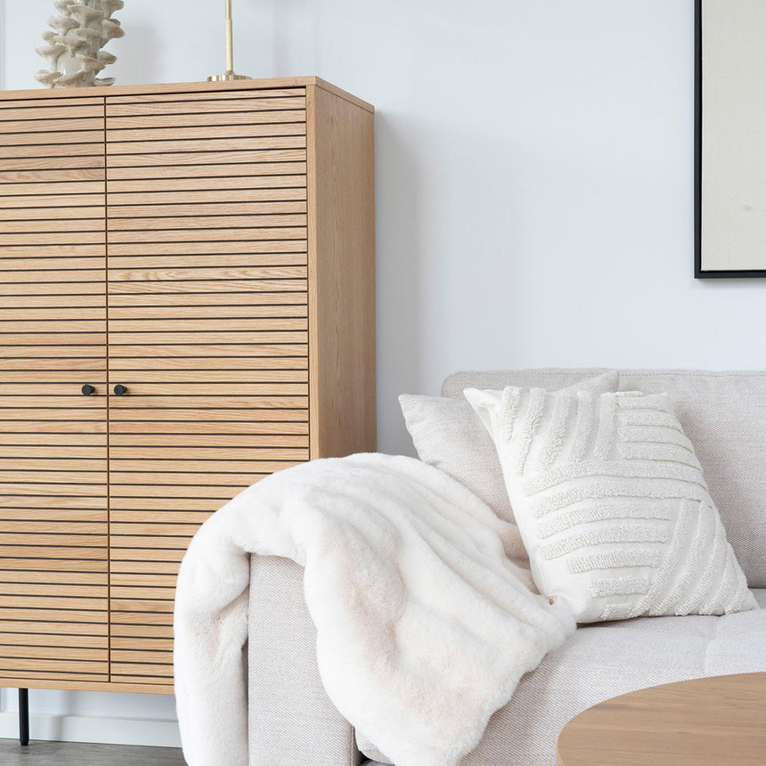 Kyoto Oak 2 Door Hall Cabinet-7