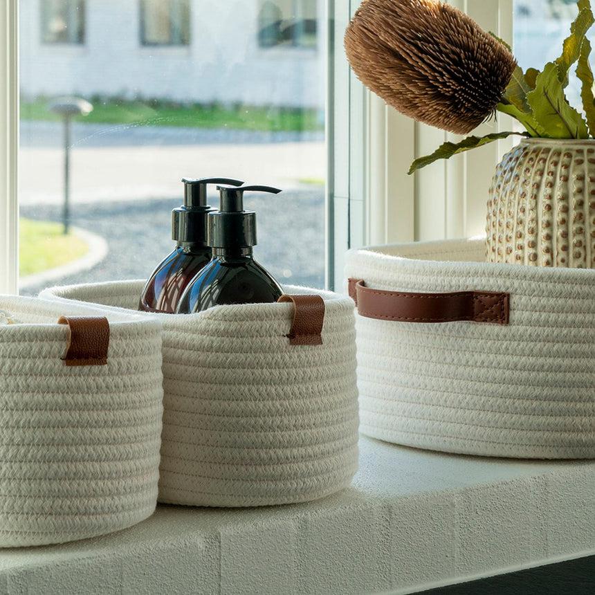 Jarana White Fabric Basket (Set of 3)-6