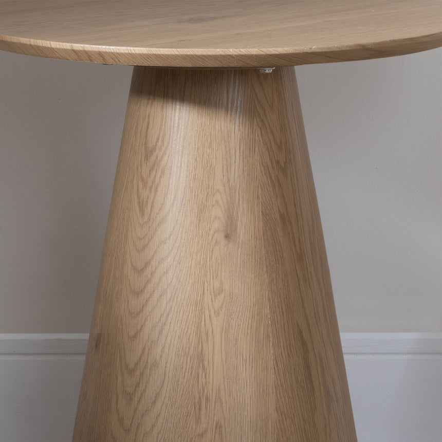 Chiswick Round End Table with Pedestal Base