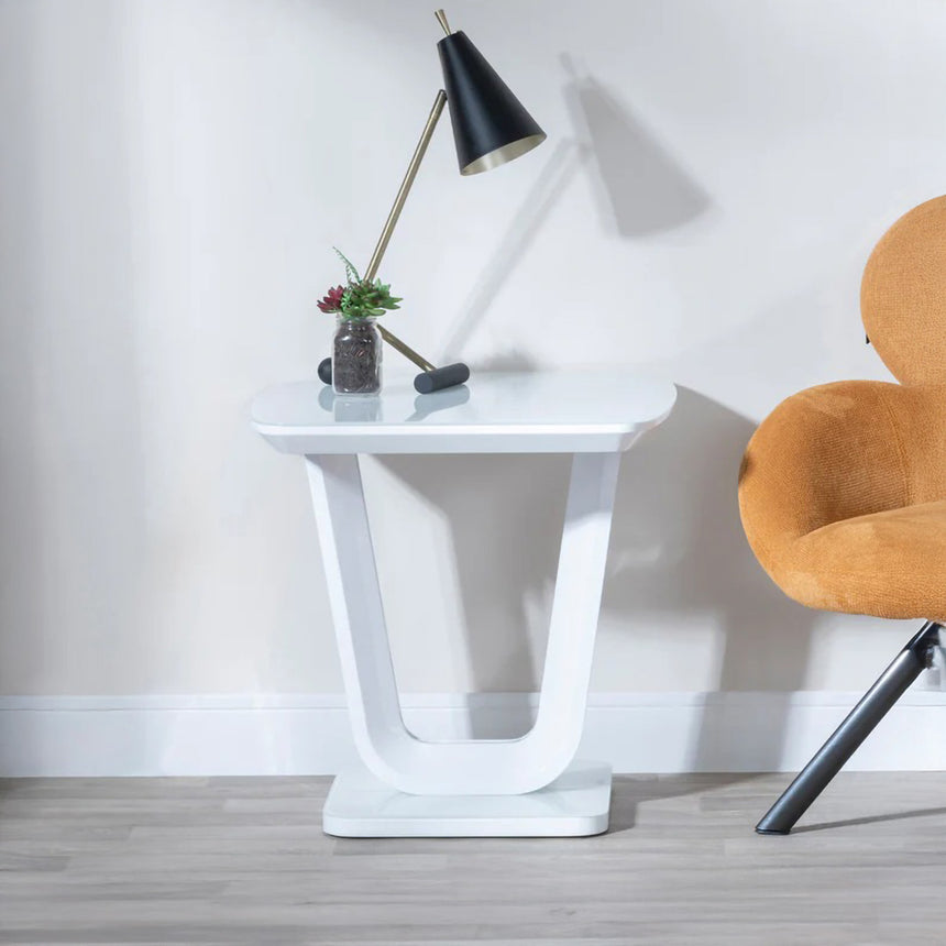 Bloomsbury White Glass Square Lamp Table with V Base