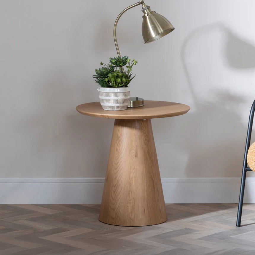 Chiswick Round End Table with Pedestal Base