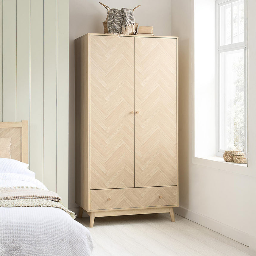 Herringford Oak 2 Door 1 Drawer Wardrobe