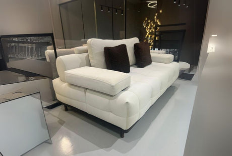 10 Stylish Ideas for How to Brighten a Dark Room