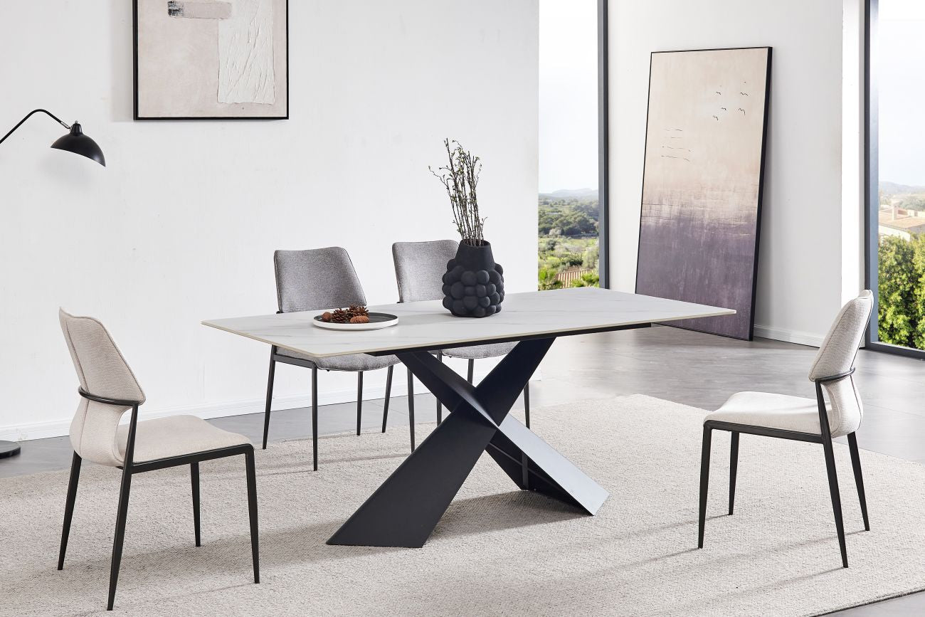 Marble Dining Tables: Where Elegance Meets Functionality