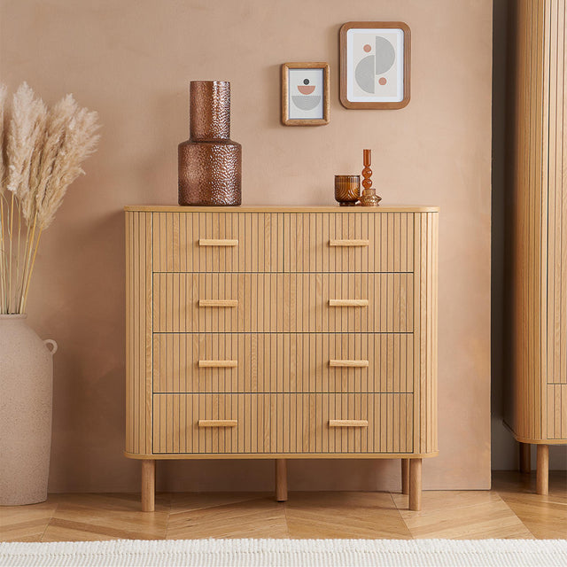 Axel Oak Fluted 2+3 Drawer Curved Chest