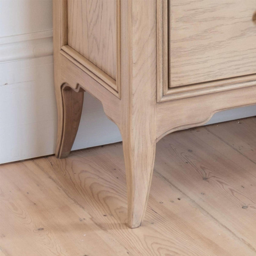 Willis and Gambier Toulon Oak 8 Drawer Chest-5