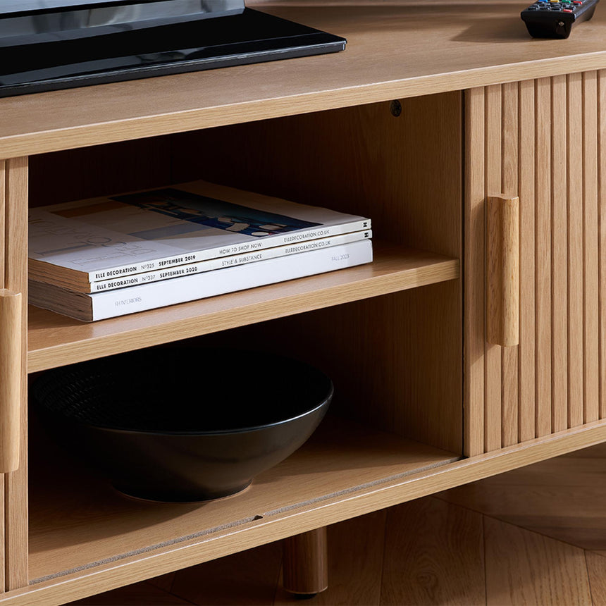 Axel Oak Fluted Curved 140cm TV Unit-3