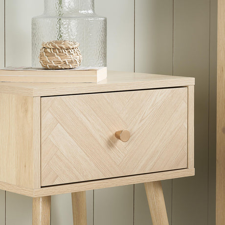 Herringford Oak 1 Drawer Bedside Table-2