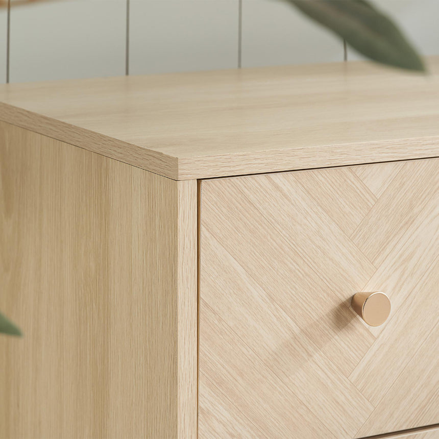 Herringford Oak 6 Drawer Wide Chest-2