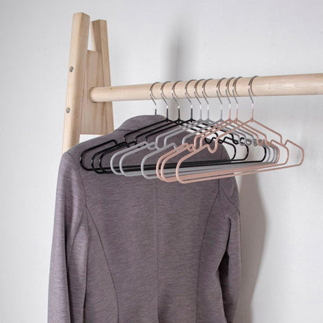 Steel Hangers Display-2