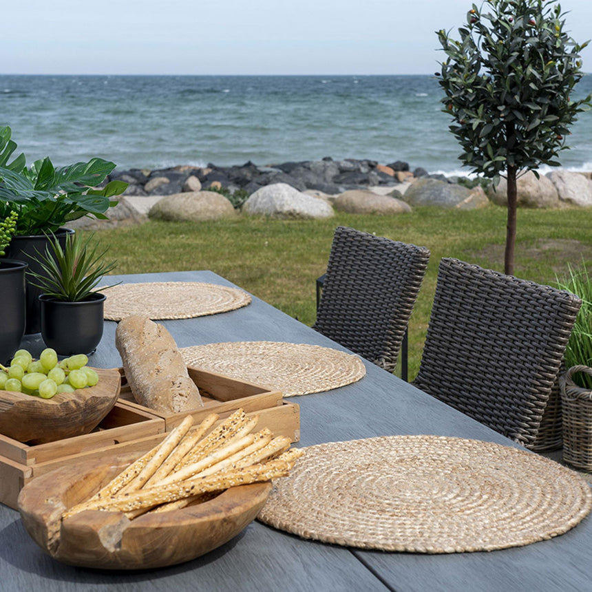 Bombay Natural Jute Braided Placemat Set of 4-4