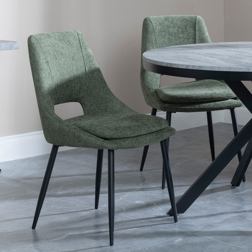 Barking Grey Concrete 4 Seater Round Dining Set with Spider Legs - 4 Stansbury Cream Fabric Dining Chair