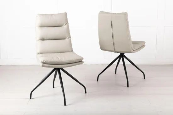 Set of 2 Tuscany  Leather Swivel Dining Chair with Black Legs