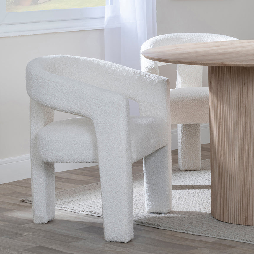 Charlton 4 Seater Fluted Round Dining Set - 4 Killen Boucle Fabric Dining Chair