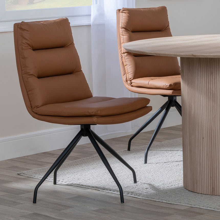 Charlton Fluted Oak 4 Seater Round Dining Set - Tuscany Leather Swivel Dining Chair