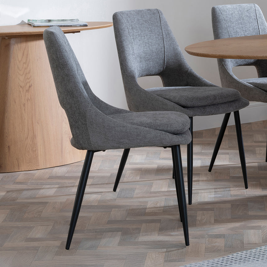 Chiswick Oak Oval Dining Set - Stansbury Cream Fabric Dining Chair