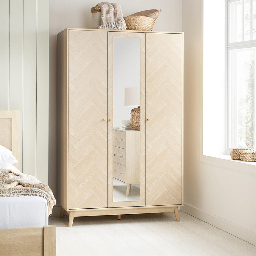 Herringford Oak 3 Door Mirror Wardrobe