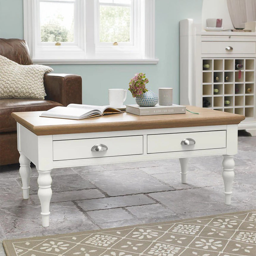 New York Two Tone Coffee Table - Turned Leg