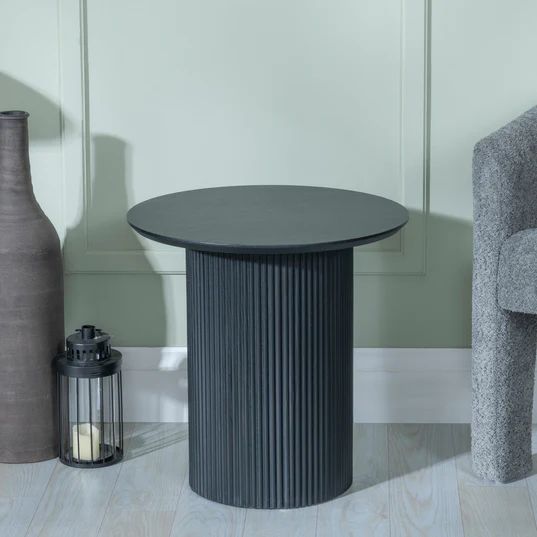 Emilia Fluted Round End Table with Drum Base